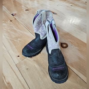 Round Toe Ariat boots